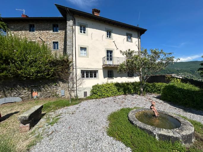 Image No.5-Propriété de 6 chambres à vendre à Pieve Fosciana