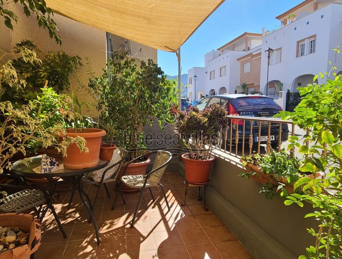 Image No.28-3 Bed Townhouse for sale