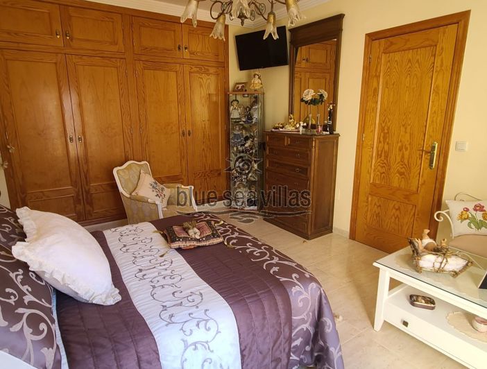 Image No.43-3 Bed Townhouse for sale