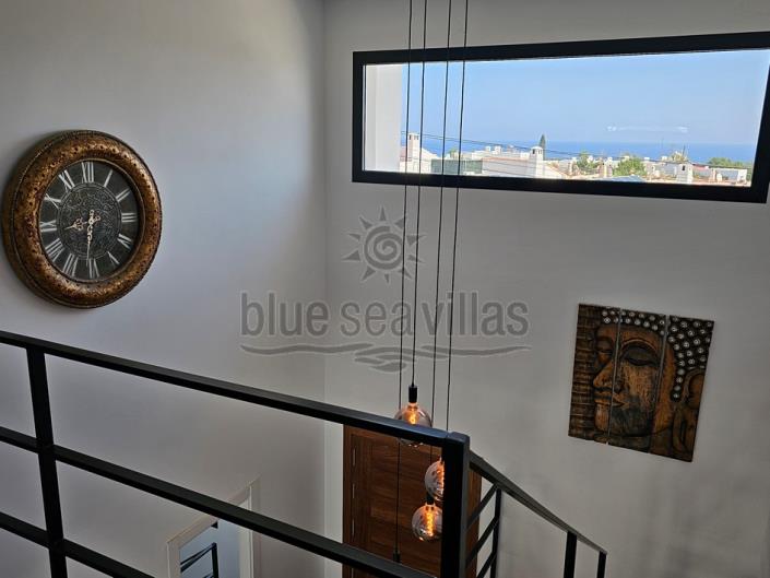 Image No.46-4 Bed Villa / Detached for sale