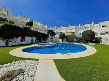 Outside---terraces-1497--4-