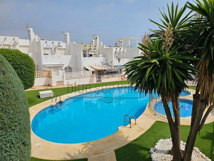 Image No.8-3 Bed Townhouse for sale