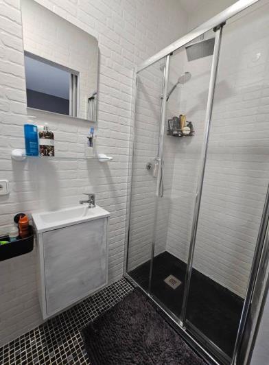 Image No.49-9 Bed Villa / Detached for sale