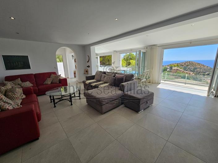 Image No.4-4 Bed Villa / Detached for sale