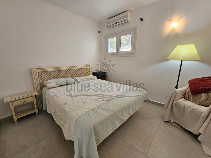 Image No.25-4 Bed Villa / Detached for sale