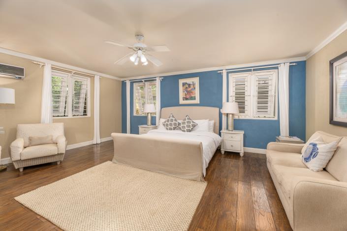 Image No.17-5 Bed Villa for sale