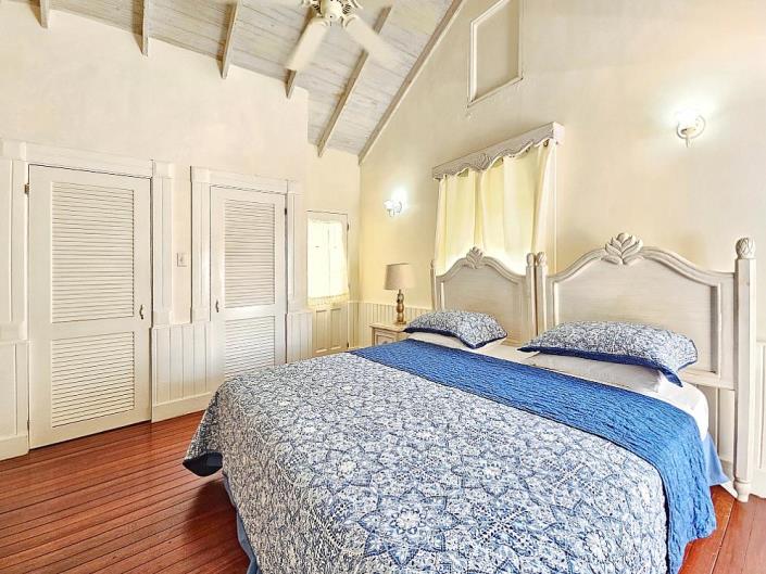 Image No.8-2 Bed Villa for sale