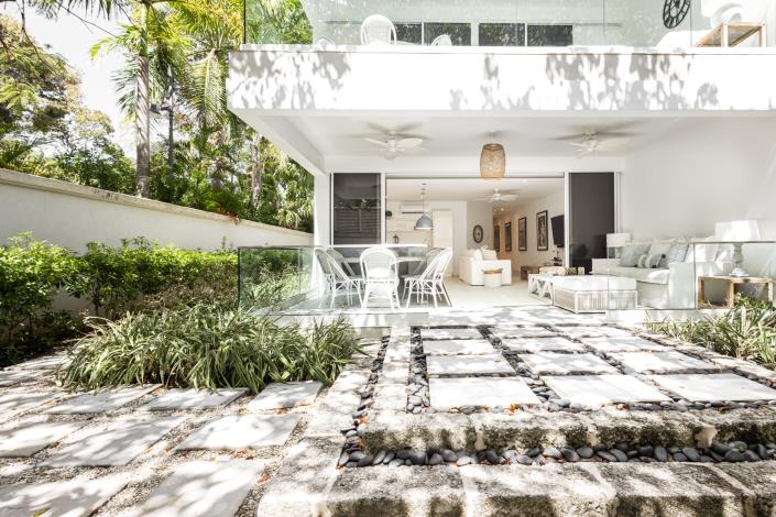 Image No.25-2 Bed Apartment for sale