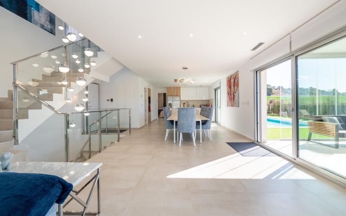 Image No.3-4 Bed Villa / Detached for sale