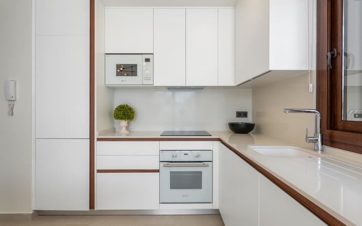 Image No.9-2 Bed Apartment for sale