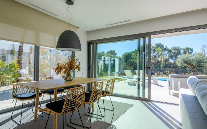 Image No.3-3 Bed Villa / Detached for sale