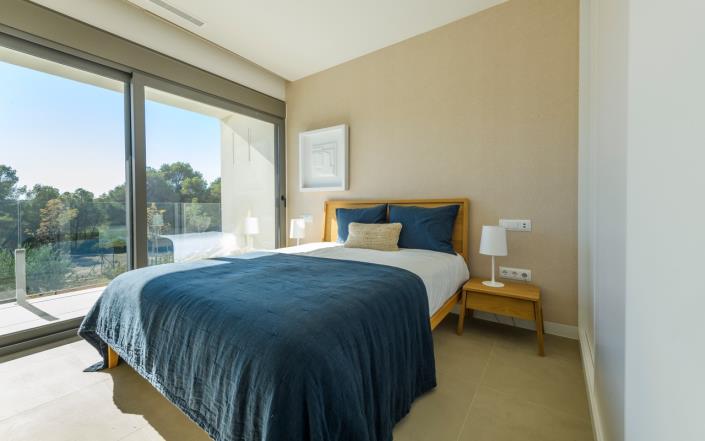 Image No.14-3 Bed Villa / Detached for sale