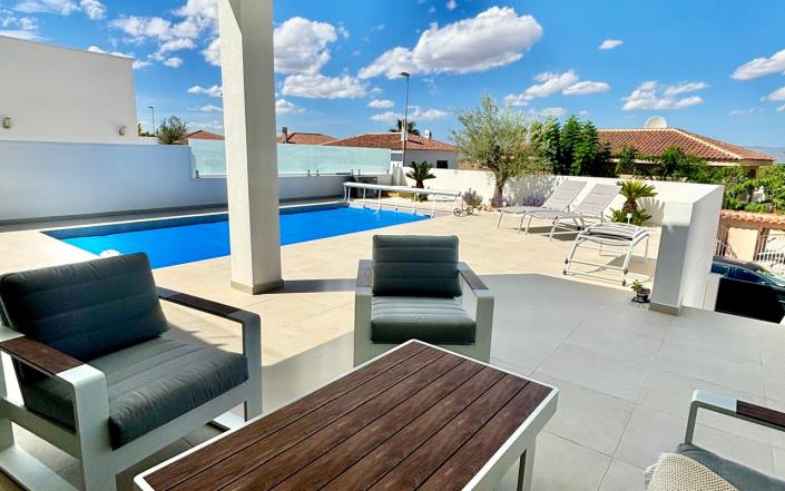 Image No.2-3 Bed Villa / Detached for sale