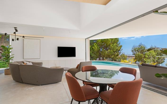 Image No.10-3 Bed Villa / Detached for sale