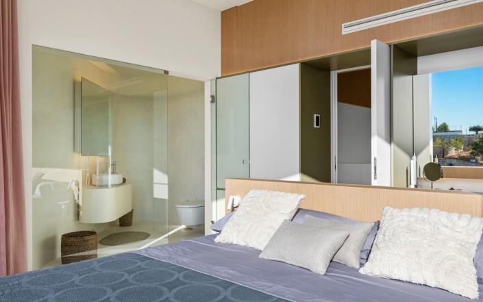 Image No.17-3 Bed Villa / Detached for sale