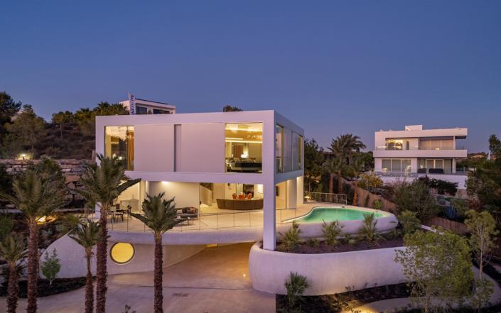 Image No.31-3 Bed Villa / Detached for sale