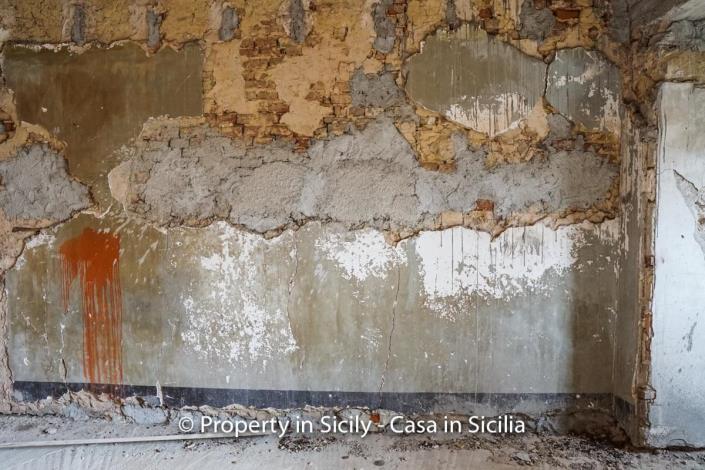 Image No.21-4 Bed Townhouse for sale