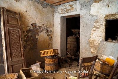 Casa-li-bianchi-real-estate-pollina-property-in-sicily-21