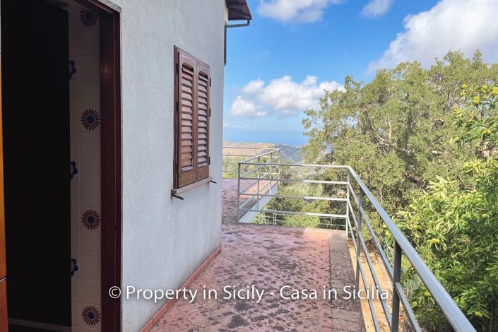 Image No.12-4 Bed Villa for sale