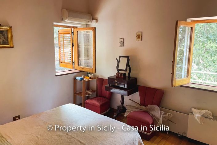 Image No.27-4 Bed Villa for sale