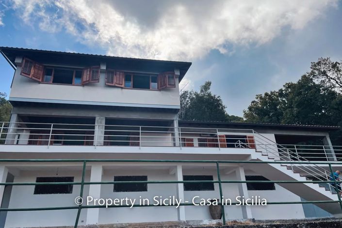 Image No.7-4 Bed Villa for sale