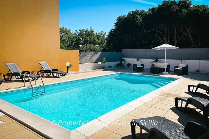 Image No.6-3 Bed House for sale