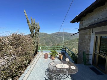 abcef1e1d7367348db8e807426dfe13d83f5c0623c192