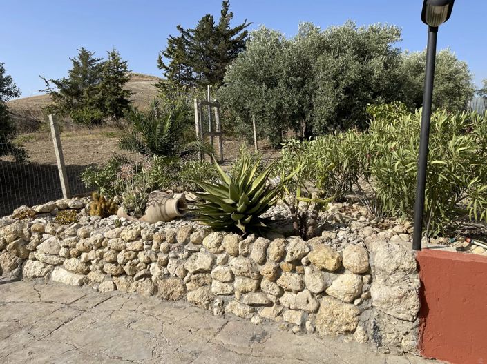 Image No.9-4 Bed House for sale