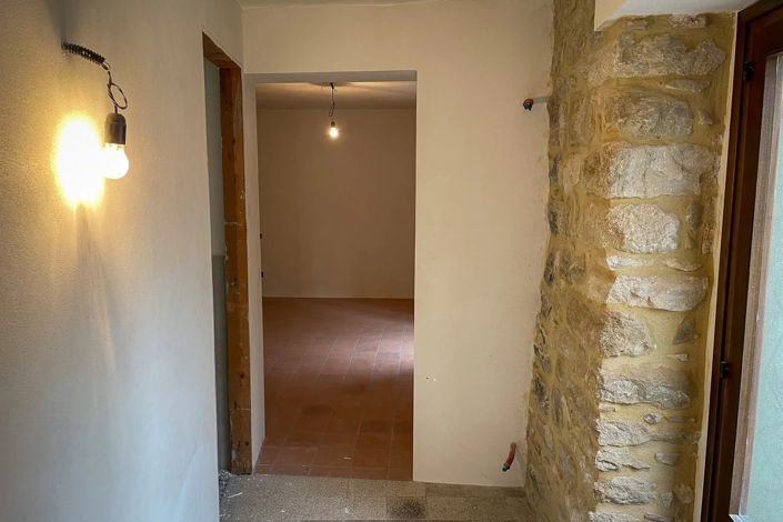 Image No.4-2 Bed House for sale