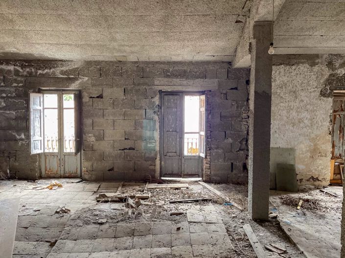 Image No.30-7 Bed House for sale