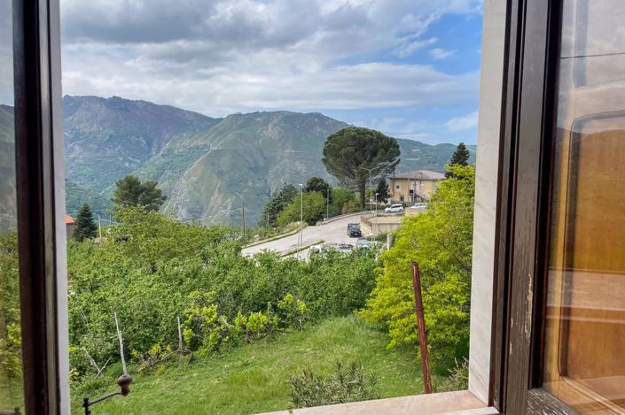 Image No.22-3 Bed Apartment for sale