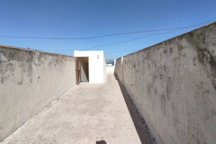 Image No.20-2 Bed Apartment for sale