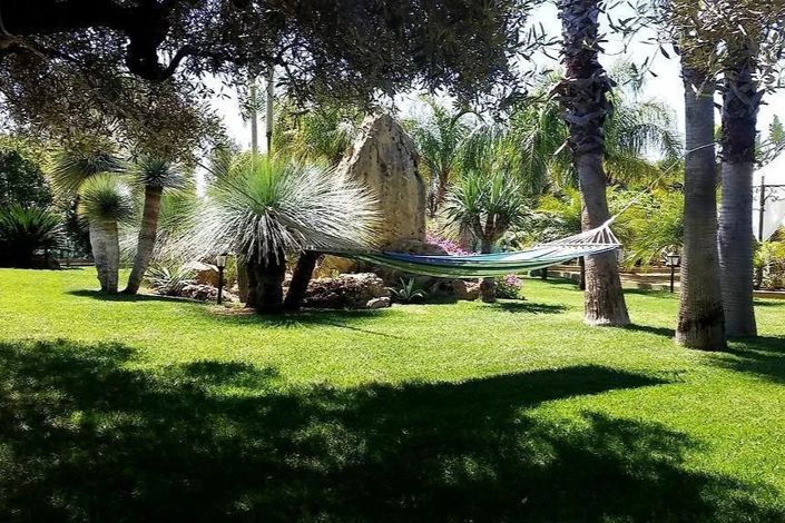 Image No.14-10 Bed Villa for sale