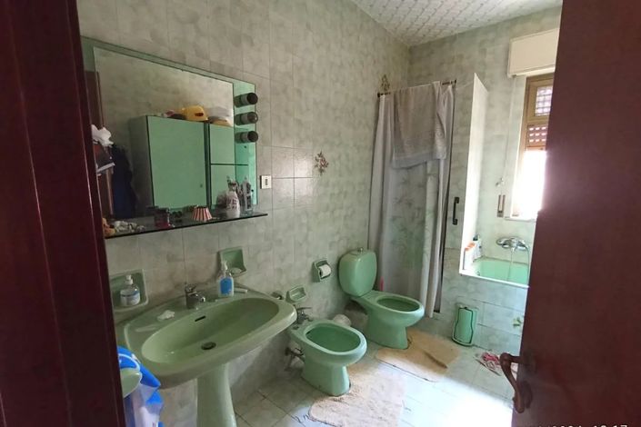 Image No.6-3 Bed Apartment for sale