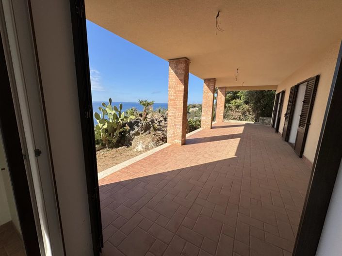 Image No.20-4 Bed Villa for sale