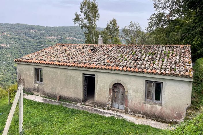 Image No.21-2 Bed House for sale