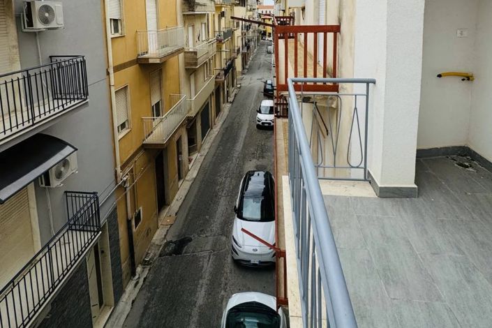 Image No.30-2 Bed Apartment for sale