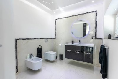 2df9ddbbae7a58fe41fa54897e9317026a83f3093e192