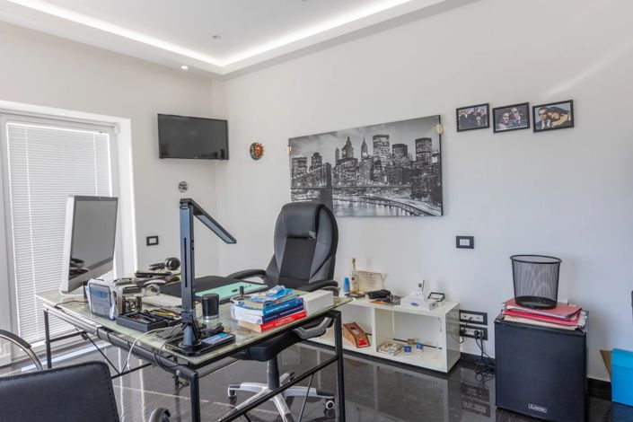 Image No.23-2 Bed Villa for sale