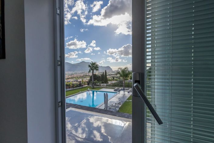 Image No.24-2 Bed Villa for sale