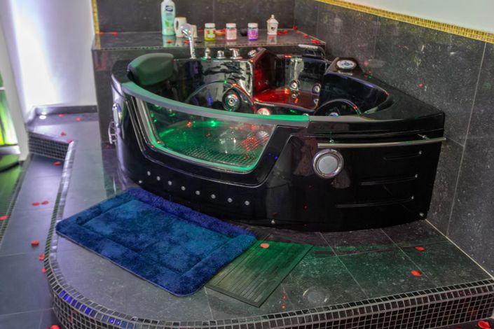 Image No.28-2 Bed Villa for sale