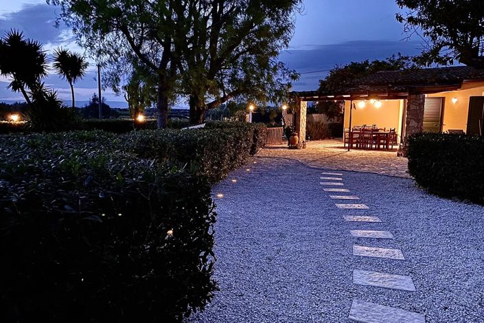 Image No.24-1 Bed House for sale