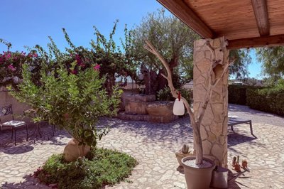 5a8eafab22522d17d4bdd5dcaa074acdac7ba449a1192