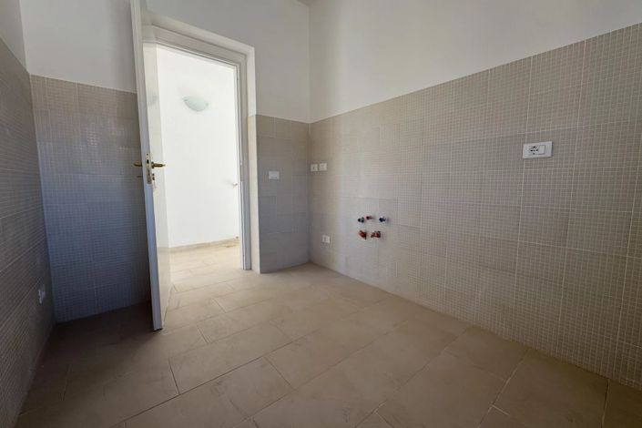 Image No.18-1 Bed Apartment for sale