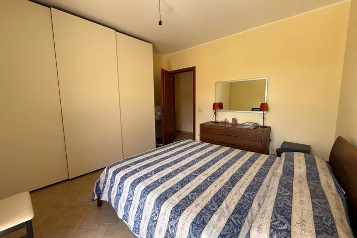 Image No.13-2 Bed Apartment for sale