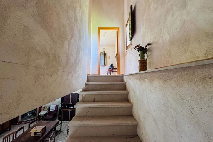 Image No.17-3 Bed House for sale