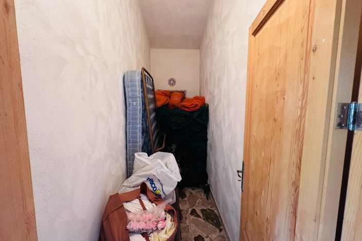 Image No.23-3 Bed House for sale