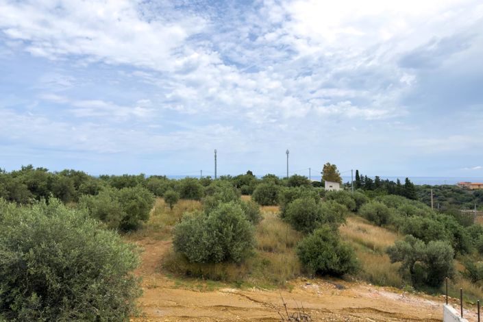 Image No.26-3 Bed House for sale