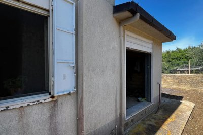 0056bdb994eb5a2a48286bb400d27e0bc9401d36fb192