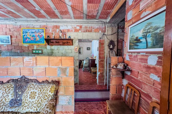 Image No.25-2 Bed House for sale